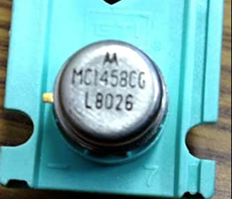 MC1458CG, OP AMP, DUAL 12000uV OFFSET-MAX, 1.1MHz BAND, TO99, MOT