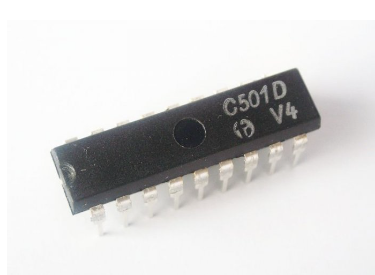C501D, convertor ADC, 3+1/2 digiti, DIP18