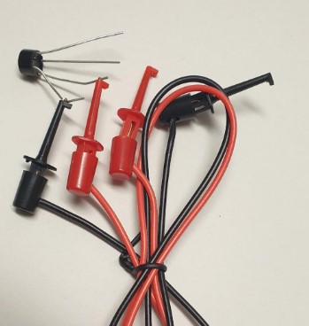 Set clips rosu, cu cirlig, negru, de masurare, cu carlig; 60VDC, TEN01013